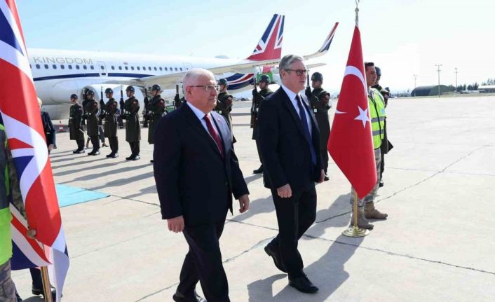 Milli Savunma Bakanı Güler ve Birleşik Krallık Başbakanı Starmer TUSAŞ’ı ziyaret etti