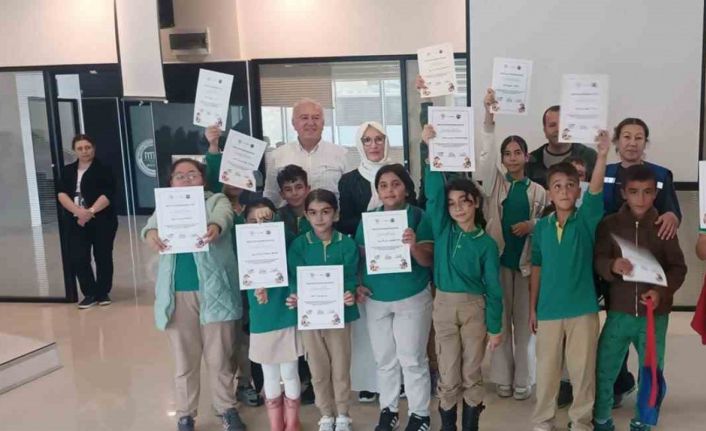 Minik tadımcılara zeytinyağı eğitimi