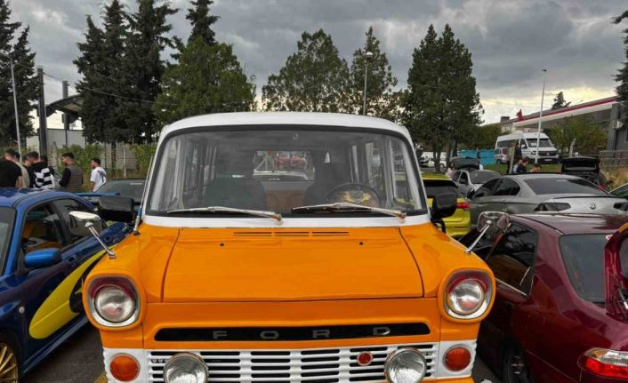 Modifiye tutkunları Lüleburgaz’da bir araya geldi