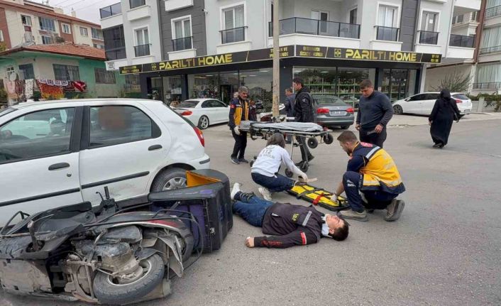 Motosiklet ile otomobil çarpıştı: 1 yaralı