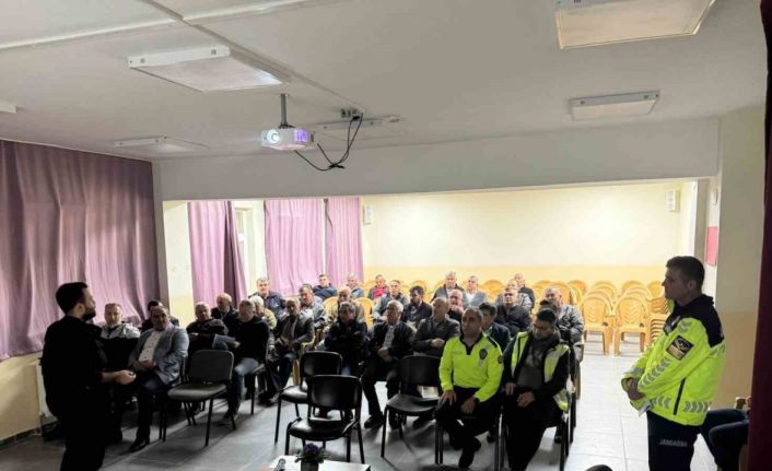 Mudurnu’da taşımalı eğitim şoförlerine güvenlik eğitimi