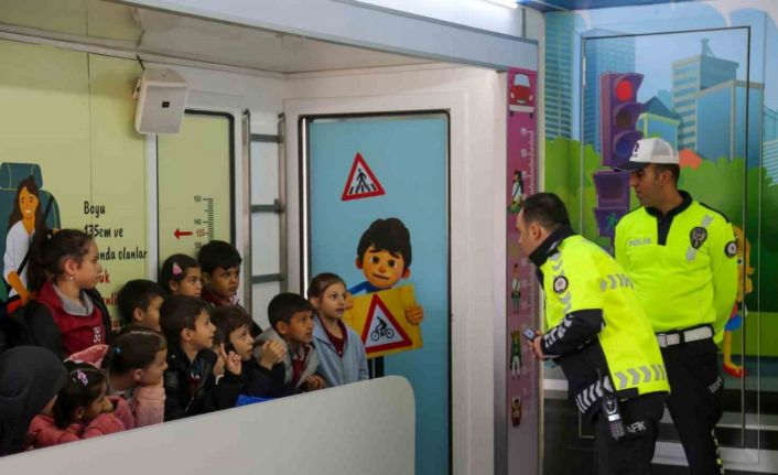 Muş’ta 605 öğrenciye trafik eğitimi verildi