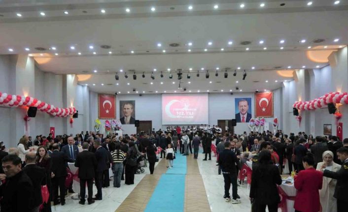 Muş’ta Cumhuriyet Bayramı resepsiyonu düzenlendi