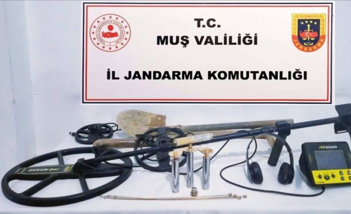 Muş’ta kaçak kazı yapan 7 kişi suçüstü yakalandı