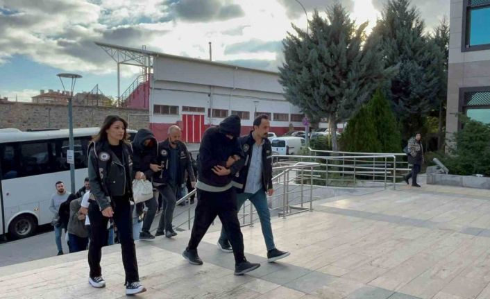Nevşehir’de rüşvet ve usulsüzlük operasyonunda 17 kişi tutuklandı