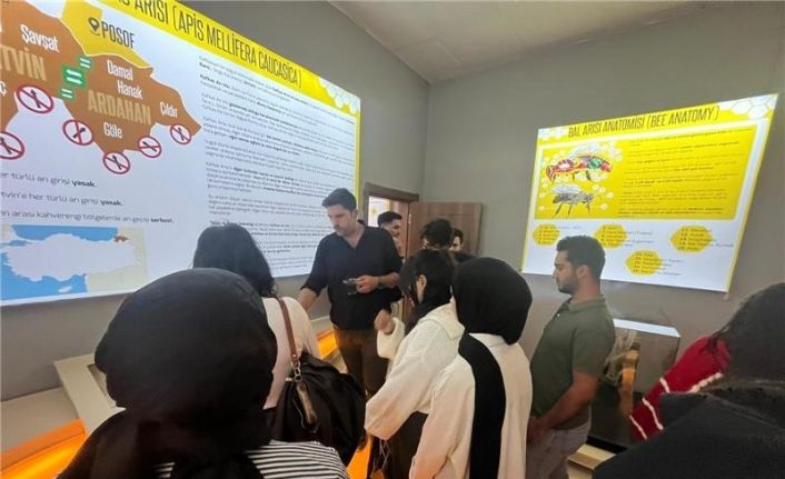Öğrencilerden kapsamlı arıcılık gezisi