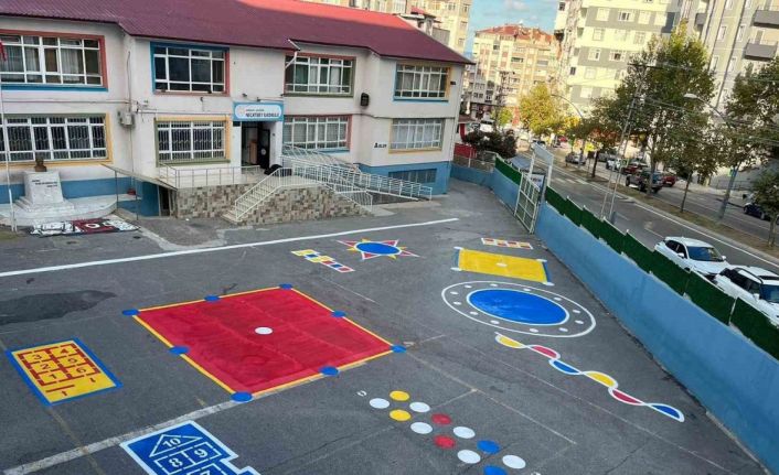 Okul bahçeleri güzelleşiyor