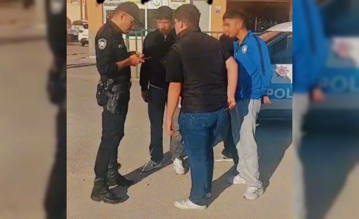 Okul çevresinde ‘Huzur’ uygulaması: 1 aranan şahıs yakalandı
