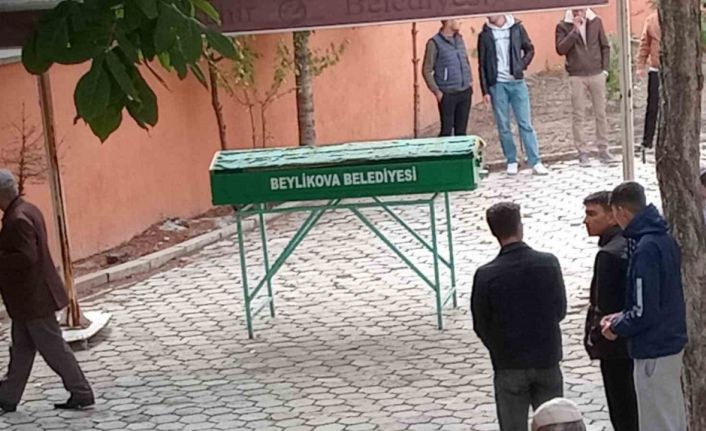 Okulda fenalaşan 7 yaşındaki çocuk hayatını kaybetti