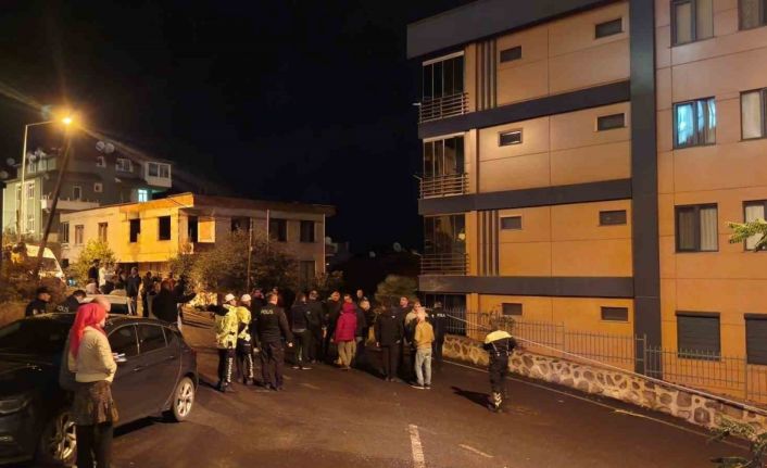 Ordu’da çatlaklar ve zemininde kayma olan 2 bina boşaltıldı