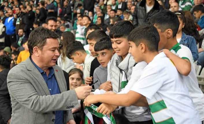 Osmangazi Belediyesi’nden şampiyonluk yolunda Bursaspor’a tam destek