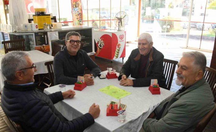 Osmangazi’de briç turnuvası göz doldurdu