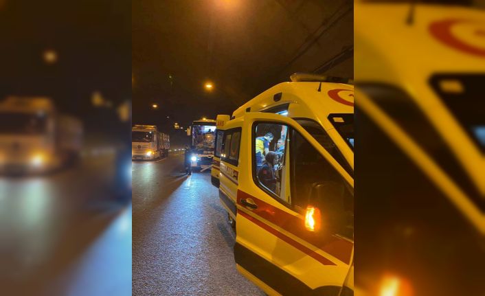 Osmaniye’de yolcu otobüsü tıra çarptı: 8 kişi yaralandı