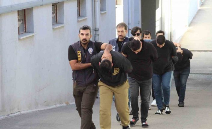 Otomobil ilanıyla 1 milyon liralık dolandırıcılık: 6 tutuklama