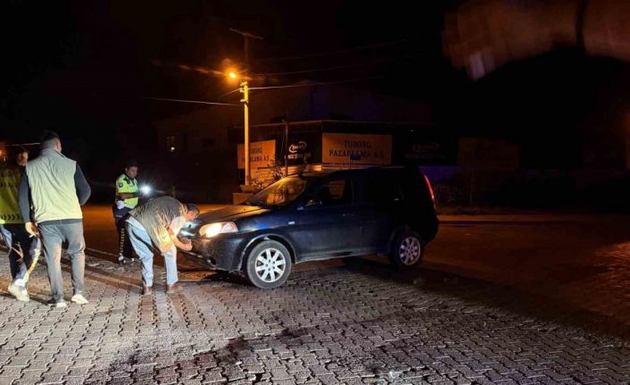Otomobil ile çarpışan motosikletlin yaralı sürücüsü kaza yerinden kaçtı