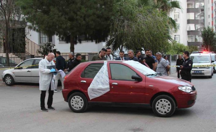 Otomobilde sır ölüm: Darp izlerine rastlandı
