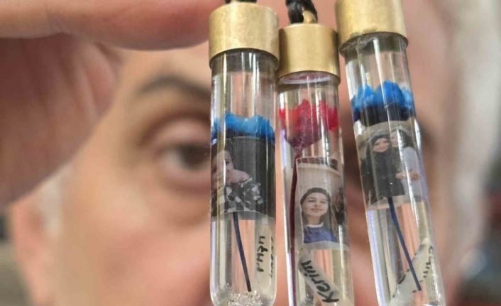 Pirinç tanesinden kolyeler demode oldu, yeni trend bebek dişi kolyeleri