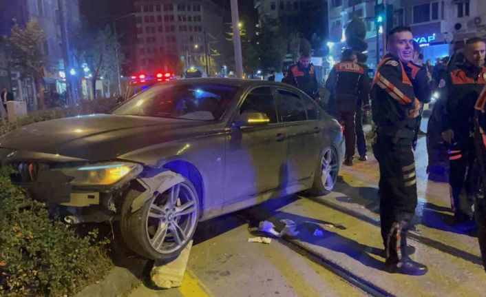 Polisin ’dur’ ihtarına uymayan araçtan uyuşturucu çıktı