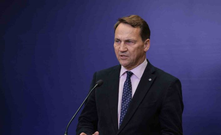 Polonya’dan Putin’e Trump görüşmesi öncesinde uyarı