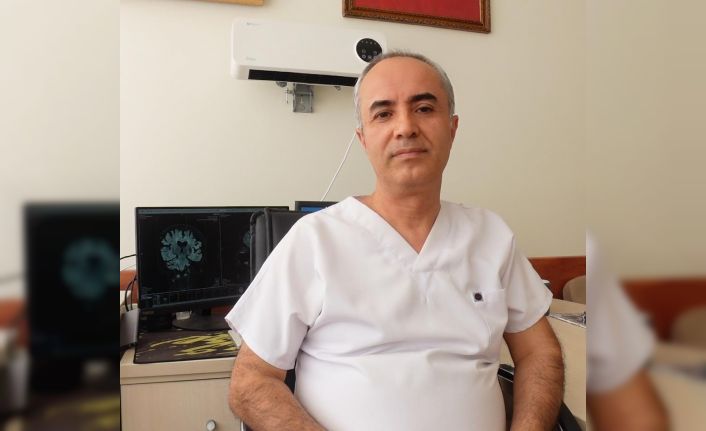 Prof. Dr. Demir, beyin sisi hastalığı hakkında bilgi verdi