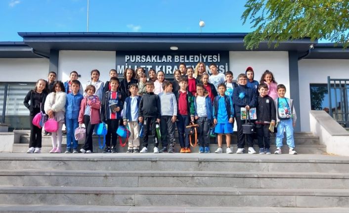 Pursaklar Belediyesi Kitap Okuma Etkinliği düzenledi