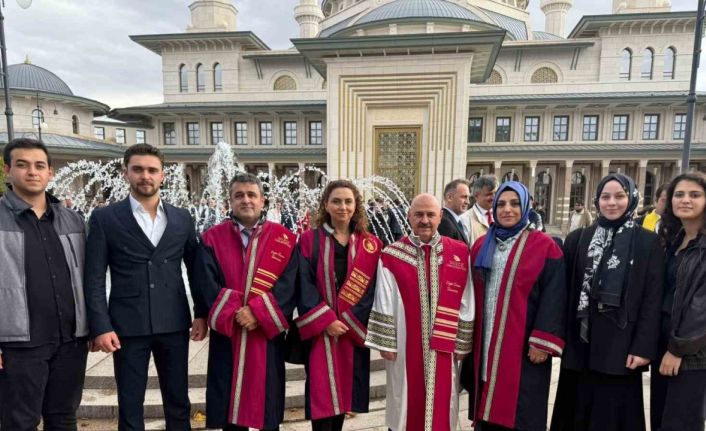 Rektör Sözbir yükseköğretim akademik yıl açılış törenine katıldı