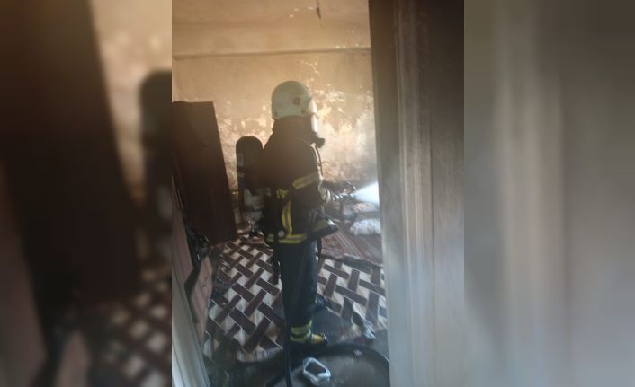 Reyhanlı’da ev yangını