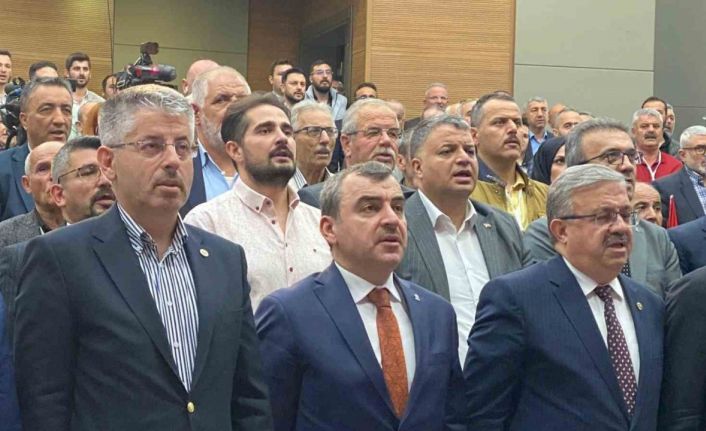 Şaban Çopuroğlu: "Teşkilatlarımızla el ele, gönül gönüle çalışmaya devam edeceğiz"