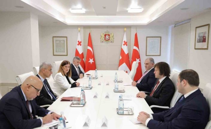 Sağlık Bakanı Memişoğlu, USHAŞ ile Gürcistan Sağlık Bakanlığı Arasında İşbirliği Mutabakat Zaptı imza törenine katıldı