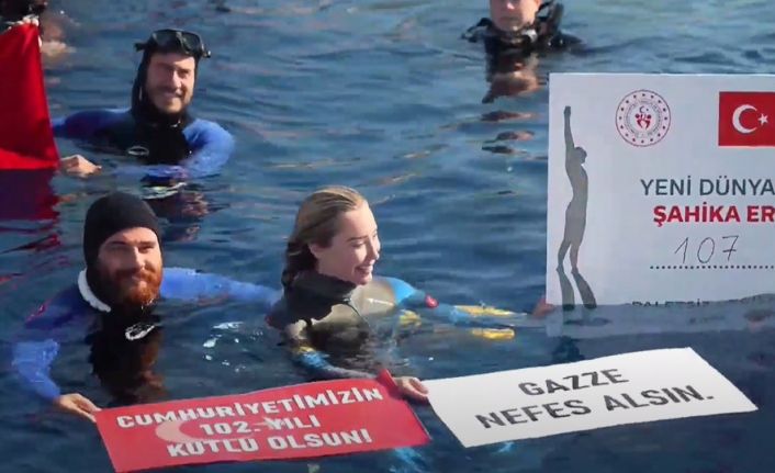 Şahika Ercümen ’Cumhuriyet’ ve ’Gazze’ için dünya rekoru kırdı