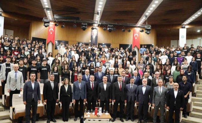 Şair Arif Nihat Asya, vefatının 50. yılında Adana’da anıldı