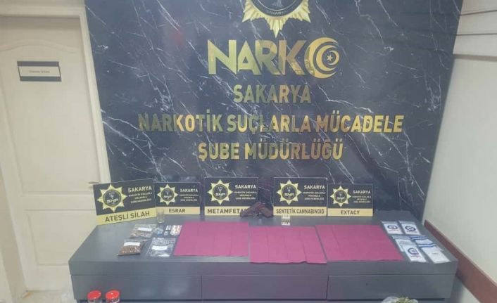 Sakarya’da uyuşturucu operasyonu: 10 gözaltı