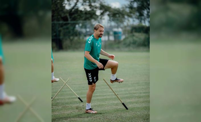 Sakaryaspor’da Caner Erkin ve Burak Altıparmak affedildi