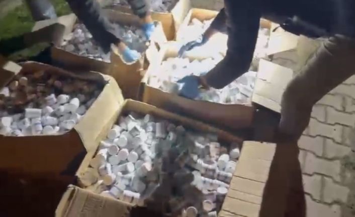 Samsun’da tırdan 153 bin adet uyuşturucu hap çıktı
