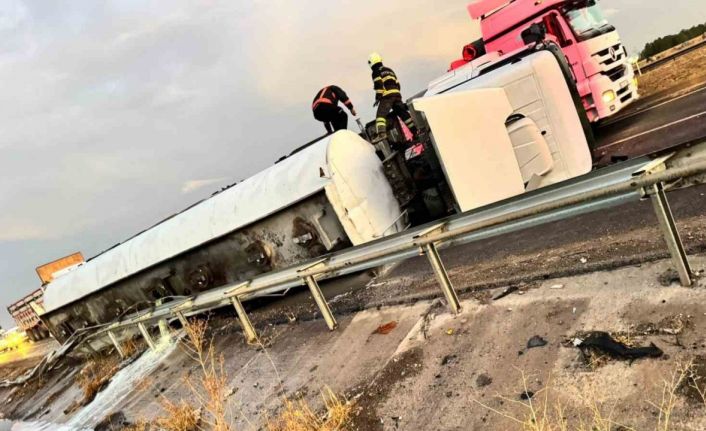 Şanlıurfa’da mazot yüklü tanker otomobile çarptı: 6 yaralı
