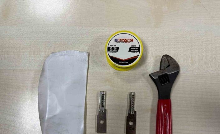 Şehir şehir gezip, kılık değiştiren hırsızlar yakalandı: 3 tutuklama