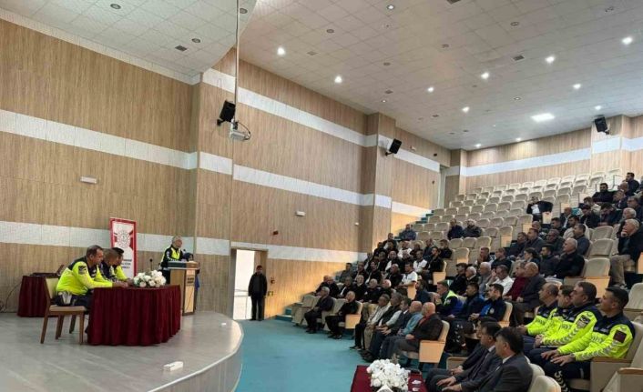 Servis şoförlerine yönelik güvenli trafik eğitimi