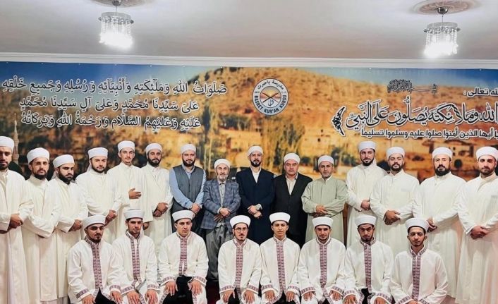 Siirt’te 21 kişi ilmi ve hafızlık icazeti aldı