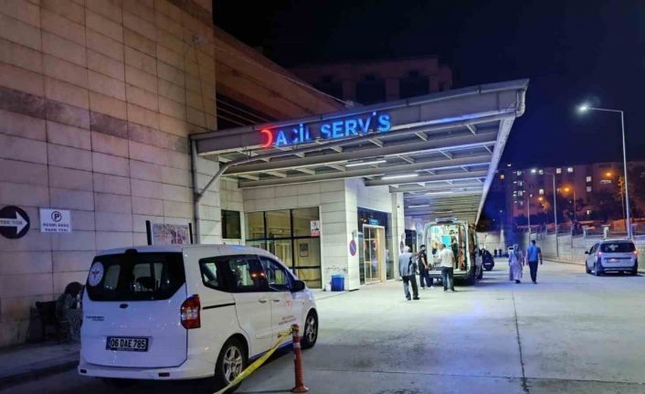 Siirt’te freni boşalan kamyon kaza yaptı: 5 yaralı