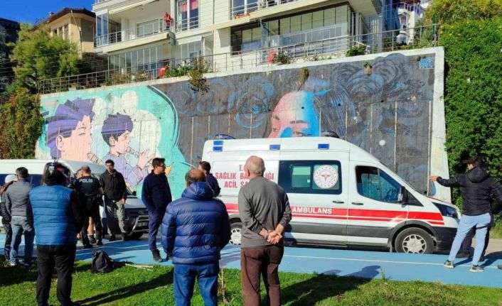 Sinop’ta denize giren kişi boğularak hayatını kaybetti