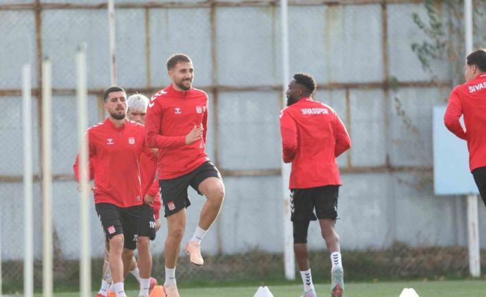 Sivasspor’da Hatayspor mesaisi sürüyor