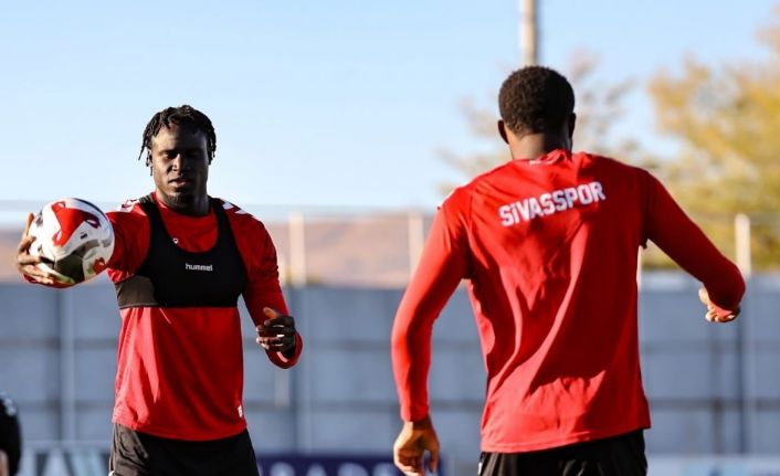 Sivasspor’da Ümraniyespor hazırlıkları sürüyor