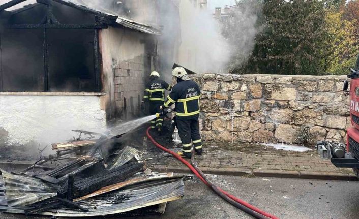 Sivas’ta ikamet yangını: Kundaklama şüphesiyle 1 gözaltı