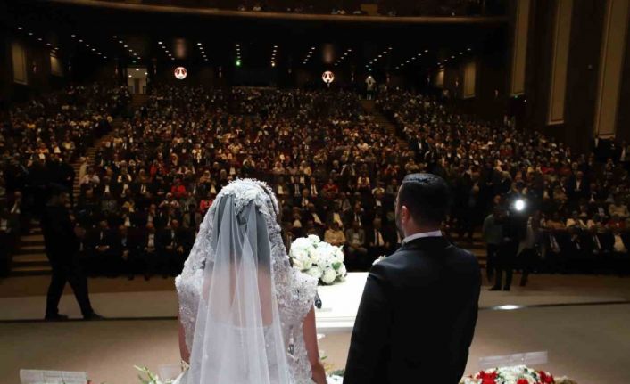 Siyaset, iş dünyası, spor ve bürokrasiyi buluşturan nikah