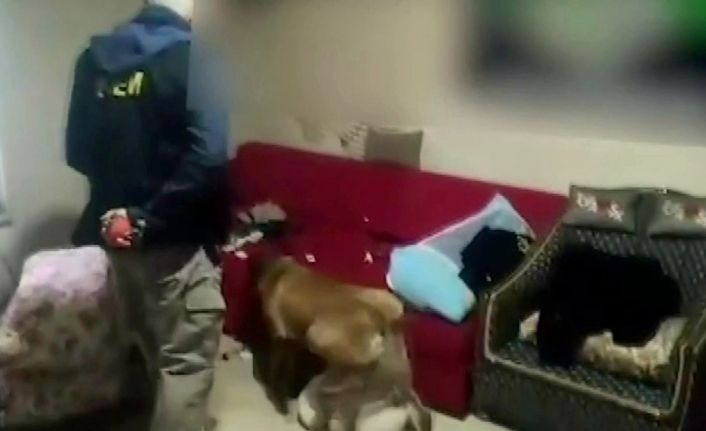 Sokak satıcılarına büyük darbe: 12 şahıs tutuklandı