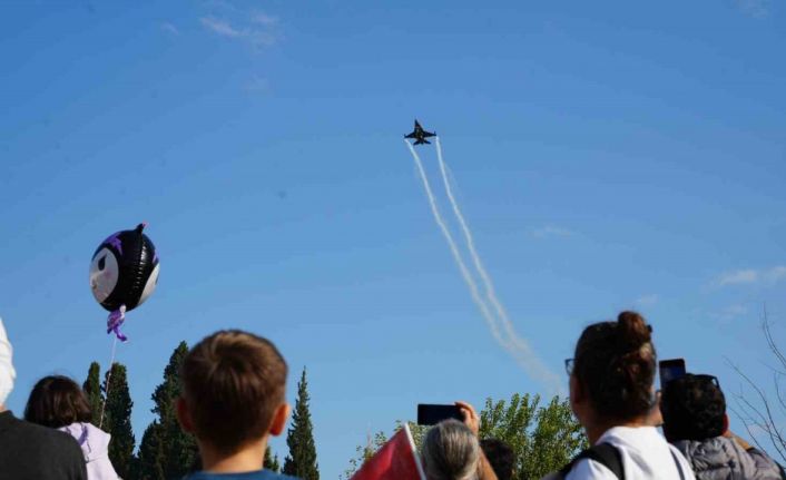 SOLOTÜRK’ten Pamukkale semalarında Cumhuriyet coşkusu
