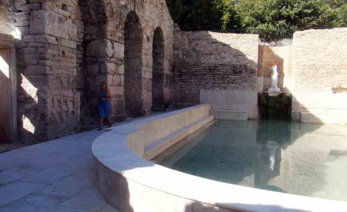Stratonikeia antik kentindeki ‘Roma Hamamına’ ziyaretçi akını
