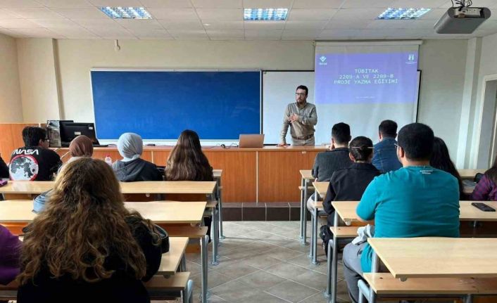 SUBÜ’de TÜBİTAK proje yazım eğitimi verildi