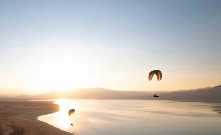 Suları çekilen Burdur Gölü’nde rehabilitasyon projesi başlatıldı