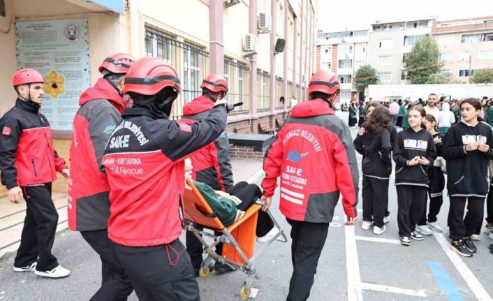 Sultangazi’de ortaokul ve lise öğrencilerine afet farkındalık eğitimi